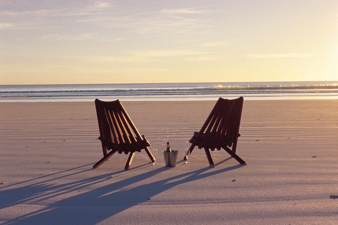 Afternoon Broome Town Tour including Beer Tasting & Sunset Drinks - Key Points