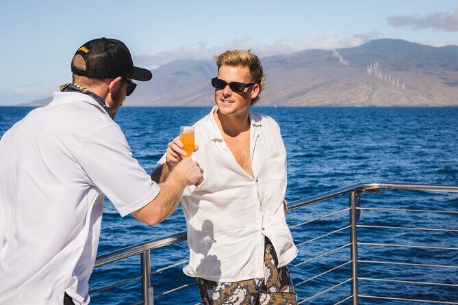 Afternoon Catamaran Sail with Local Culture, Cocktails and Snacks - A Taste of Maui from the Water: Afternoon Catamaran Sail with Local Culture, Cocktails, and Snacks