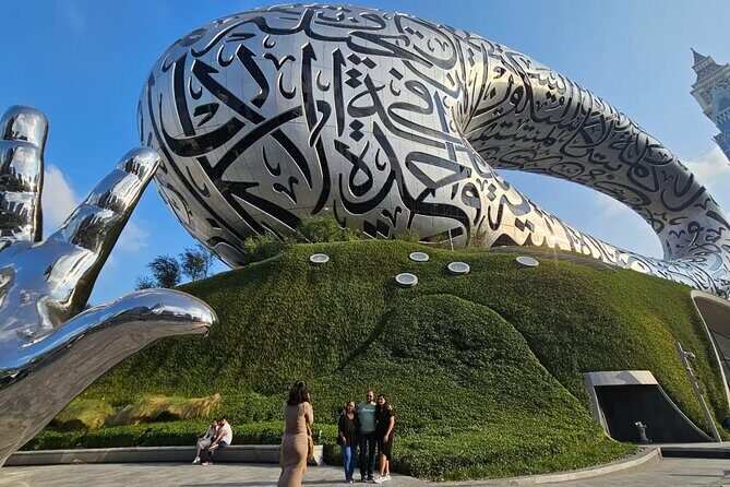 Afternoon Dubai City Iconic Skyline Tour including Transfers - Key Points