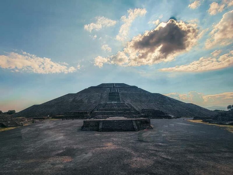 Afternoon guided tour of the pyramids of Teotihuacan - Exploring the Heart of Mexico: The Teotihuacan Experience