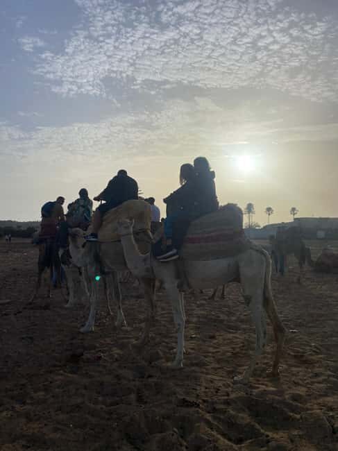 Agadir: Camel Ride at Sunset with Moroccan Dinner + transfer - FAQ