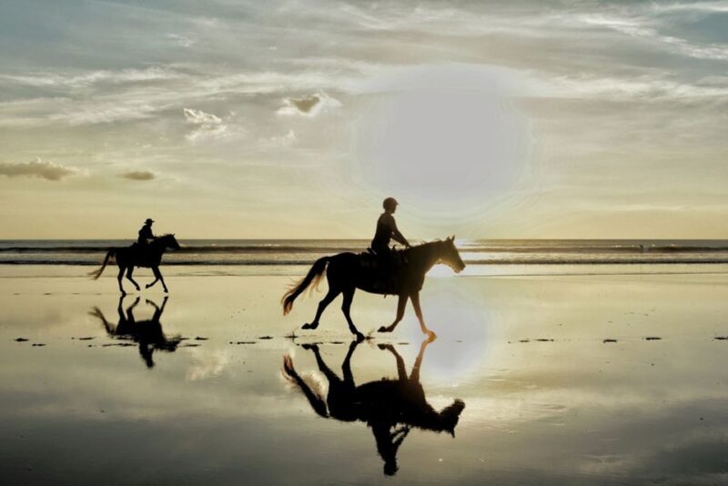 Agadir: Sunset Horse Riding Experience And Relaxing Massage - Key Points