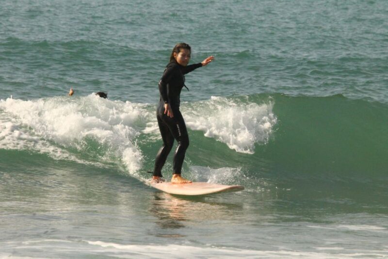 Agadir: Taghazout Beach Surf Lesson with Lunch and Transfer - Key Points