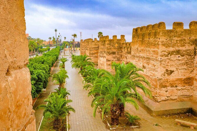 Agadir: Taroudant & Tiout guided Day Trip with Lunch & Pickup - Key Points