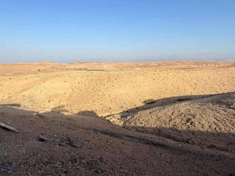 Agafay Desert: Buggy Rides, Dinner & Show Under the Stars - Moroccan Dinner and Live Show