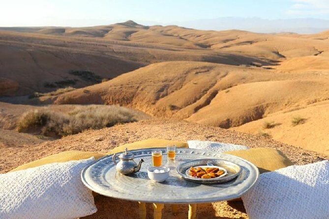 Agafay Desert Day Trip From Marrakech & Camel Ride - Key Points