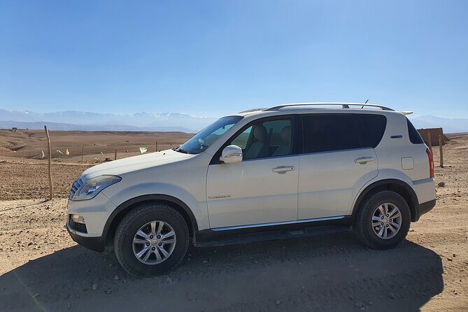 Agafay Desert, Sunset, Camel Ride And Diner - Exploring the Agafay Desert: An Authentic Moroccan Outing