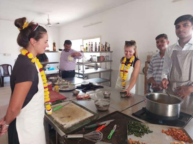 Agra Cooking Classes Tour (Pick up and Drop available) - Who Will Enjoy This Tour?