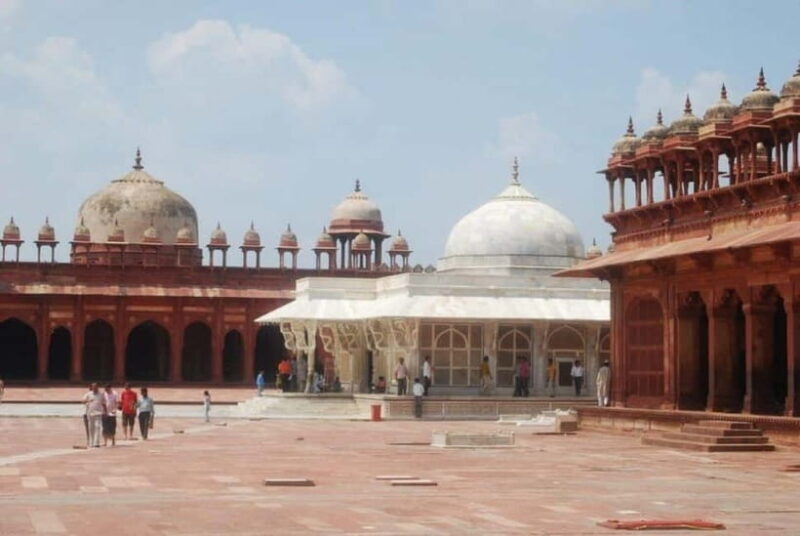 Agra: Guided Fatehpur Sikri Trip with Tasting Experience - The Sum Up