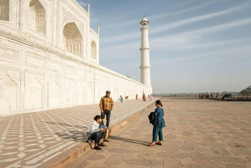 Agra: Private Sightseeing Half-Day Tour with Guide by Car - Key Points