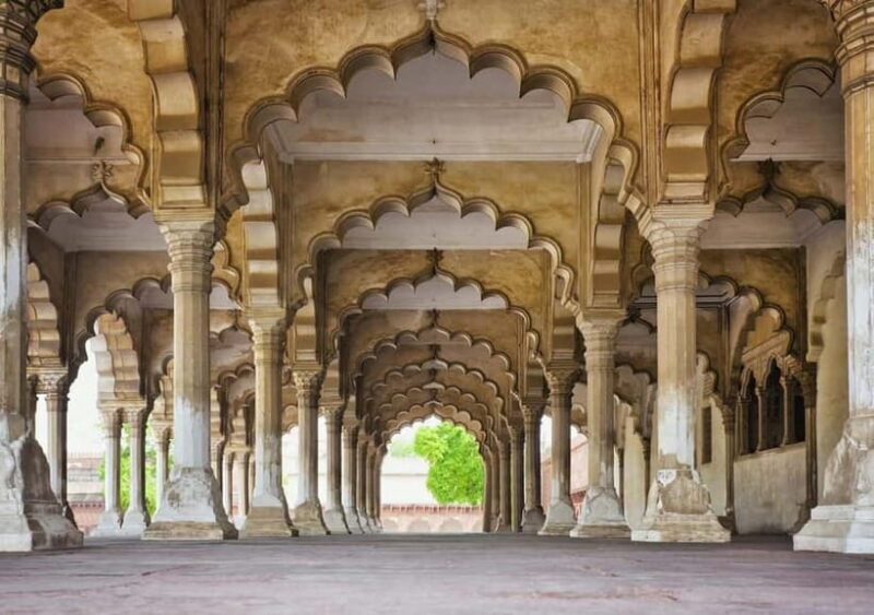 Agra: Private Tour Guide in Agra - 8 Hours - Key Points