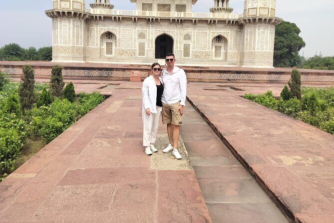 Agra: Skip the Line Taj Mahal and Agra Fort Private Day Tour - Practical Details and Considerations