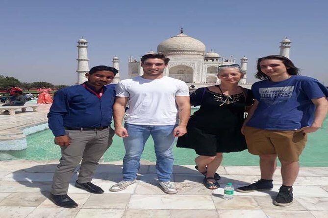 Agra: Skip the Line Taj Mahal and Agra Fort Private Tour - Key Points