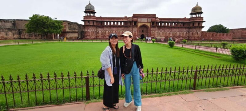 Agra: Skip-the-Line Taj Mahal Sunrise Tour w/Fatehpur Sikri - Key Points