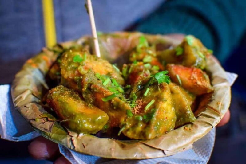 Agra: Street Food Walking Tour, Spice Market, & Tuk-tuk Ride - Overview of the Agra Street Food & Market Tour