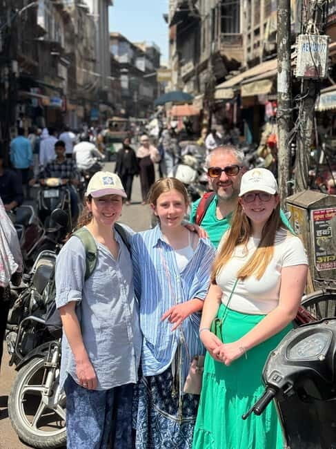 Agra: Street Food Walking Tour, Spice Market, & Tuk-tuk Ride - What’s Included and What’s Not
