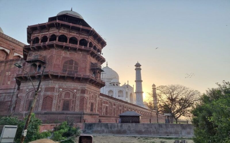 Agra: Sunrise Taj Mahal Tour with taj mahal full moon light - Practical Details and Tips