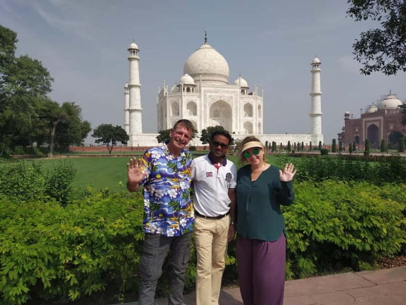 Agra: Taj Mahal and Mausoleum Guided Tour with Skip-the-Line - What to Expect on the Tour