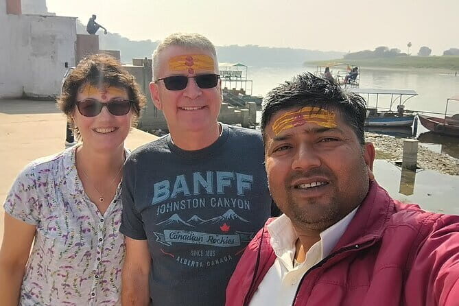 Agra: Taj Mahal Express visits with english speaking guide - FAQ