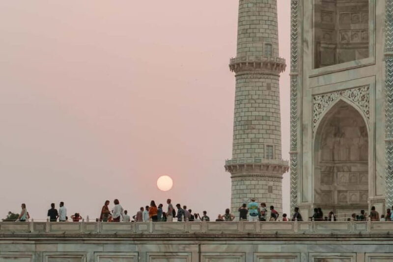 Agra: Taj Mahal Guided Tour with Photographer & Rental Saree - Is It Worth the Price?