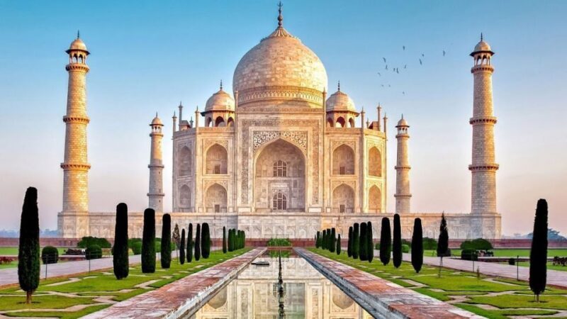 Agra: Taj Mahal Private Guided Tour with Mausoleum Entry - Who Should Consider This Tour?