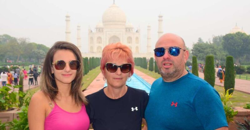 Agra: Taj Mahal Private Tour with Agra Fort & Fatehpur Sikri - Exploring the Taj Mahal at Sunrise