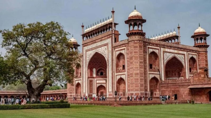 Agra: Taj Mahal Skip-the-Line & Guided Private 3 Hours Tour - Key Points