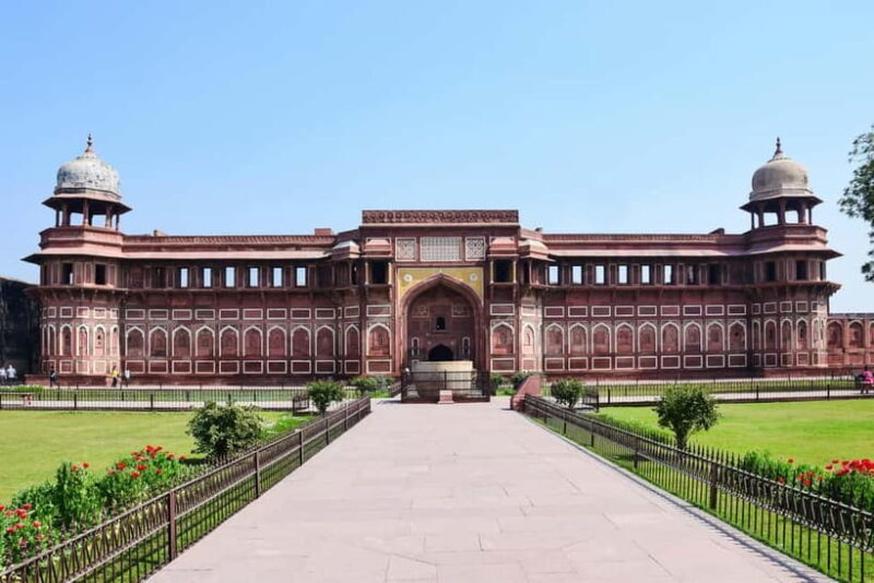 Agra: Taj Mahal Skip the line Guided Tour with options - Key Points