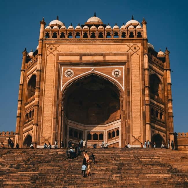 Agra: Taj Mahal Skip the line Guided Tour with options - The Sum Up