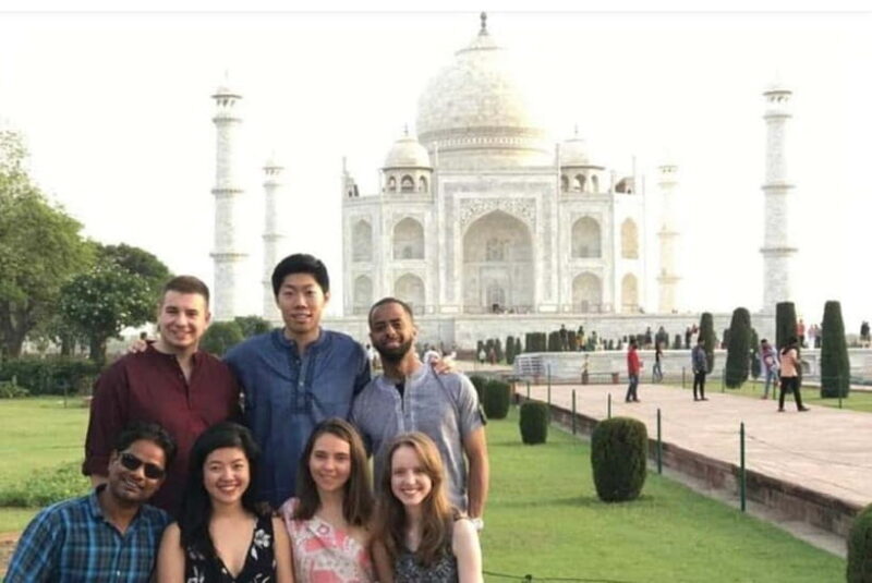 Agra: Taj Mahal Skip-the-line Guided tour with Transfer - Key Points
