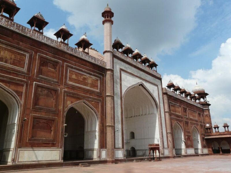 Agra: Taj Mahal Tour with Heritage Walk - The Sum Up