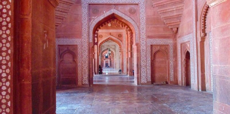Agra: Taj Mahal Tour With Traditional Indian Dress - Practical Tips for a Smooth Experience