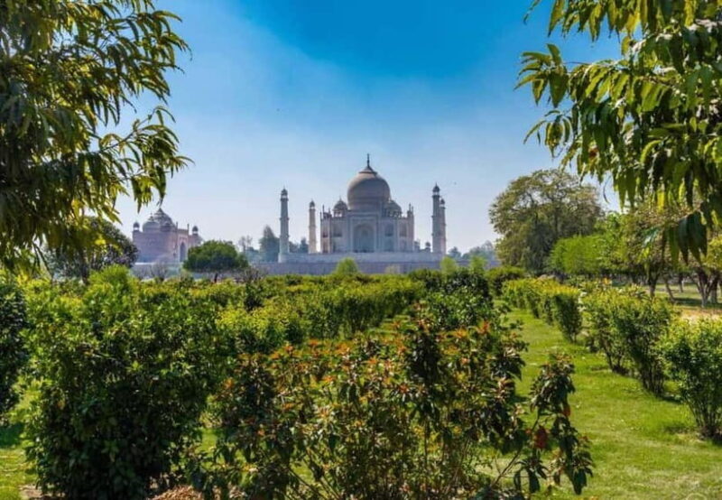 Agra: Tour Guide in Agra full-day - 8 Hours - A Deep Dive into the Agra Day Tour
