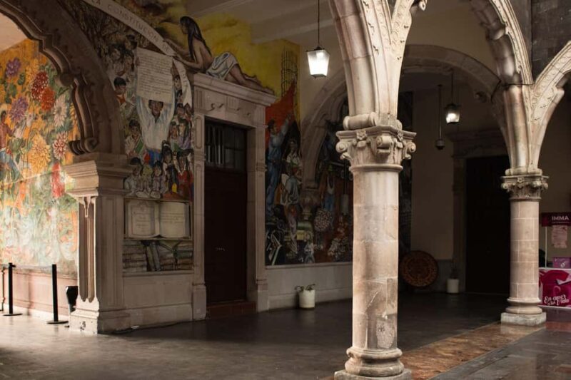 Aguascalientes through the eyes of architecture, art, history, and coffee. - Who Will Enjoy This Tour?
