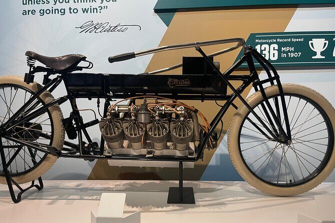 Air and Space Museum Semi-Private Walking Tour - Who Will Love This Tour?
