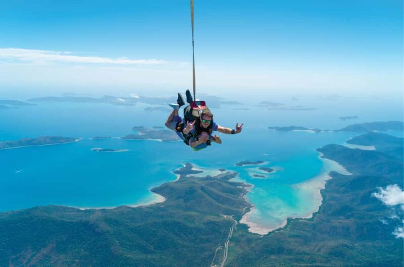 Airlie Beach: Tandem Skydive over the Whitsundays - Key Points