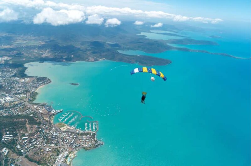 Airlie Beach: Tandem Skydive over the Whitsundays - The Sum Up