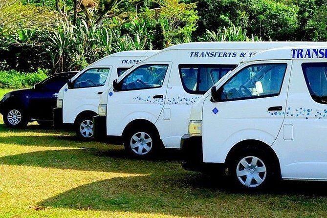 Airport Arrival Transfer - To Port Vila Hotel - The Experience in Detail