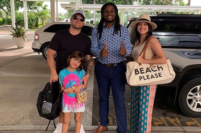 Airport-Atlantis Paradise Island Private Roundtrip Transportation - The Real Value: Comfort Meets Convenience