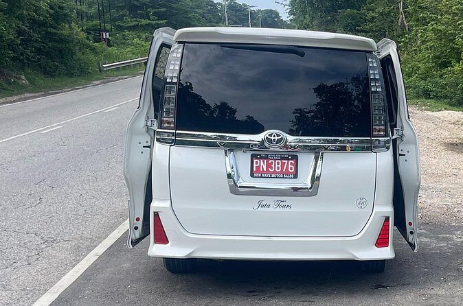Airport Pickup, Dropoff to any Resort or Airbnb in Montego Bay - FAQ