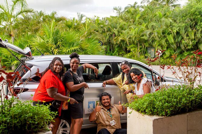 Airport Pickup in Puerto Vallarta: Private Round Trip of 22km - Optional Stop