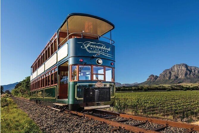 Airport Shuttle to and from Cape Town Airport - An Honest Look at the Cape Town Airport Shuttle Service