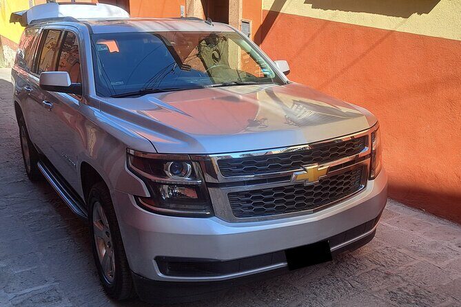 Airport Suburban SUV Transfer Round Trip - Vehicle and Capacity: What Does It Mean for You?