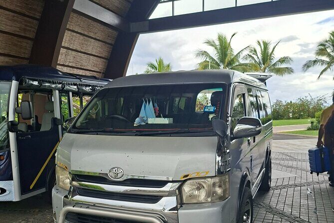 Airport Transfer to Outrigger Fiji - The Drive to Outrigger Fiji