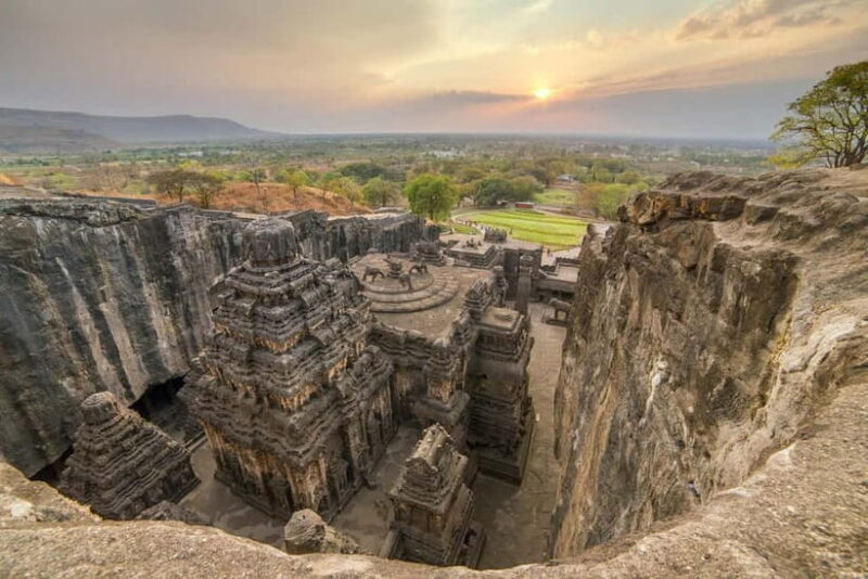 Ajanta & Ellora : Day Tour from Mumbai with Flight Tickets - Who This Tour Is Best For