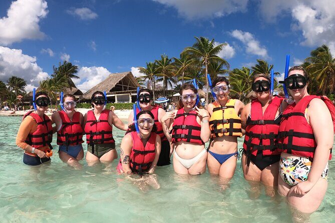 Akumal Turtles Snorkeling and GoPro pictures - Key Points