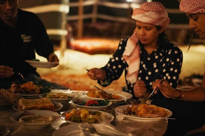 Al Marmoom Oasis Experience with Bedouin Dinner - The Sum Up: Who Should Consider This Tour?