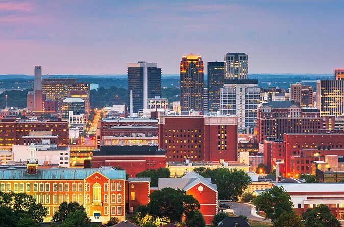 Alabama Art Walk: Birmingham District Bonanza Bash - The Experience in Detail