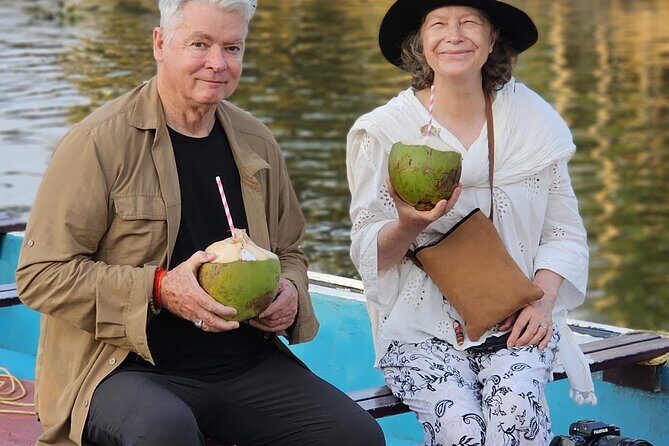 Alasr Lakeview Cruise /Hourly Trips to Backwater of Alleppey - An In-Depth Look at the Experience