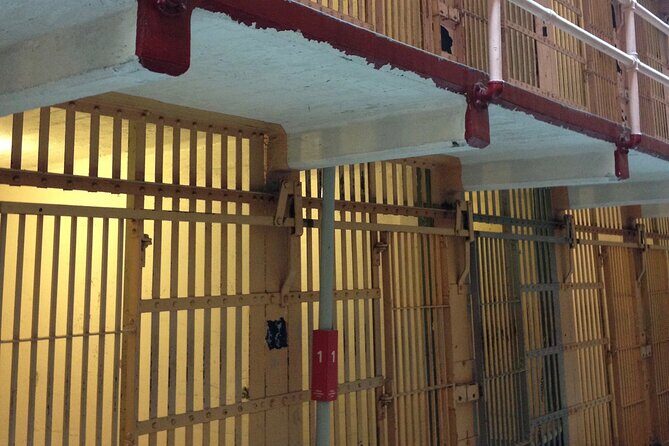 Alcatraz Island Tour with San Francisco Bay Tour - Who Should Consider This Tour?